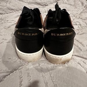 Black Burberry sneakers